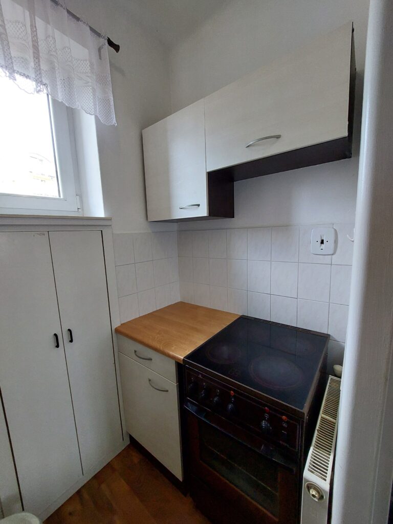 Byty Ubytování Hranice - byt s balkonem - kuchyňka